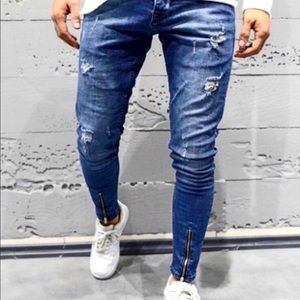 Fitted premium jeans with front leg zips